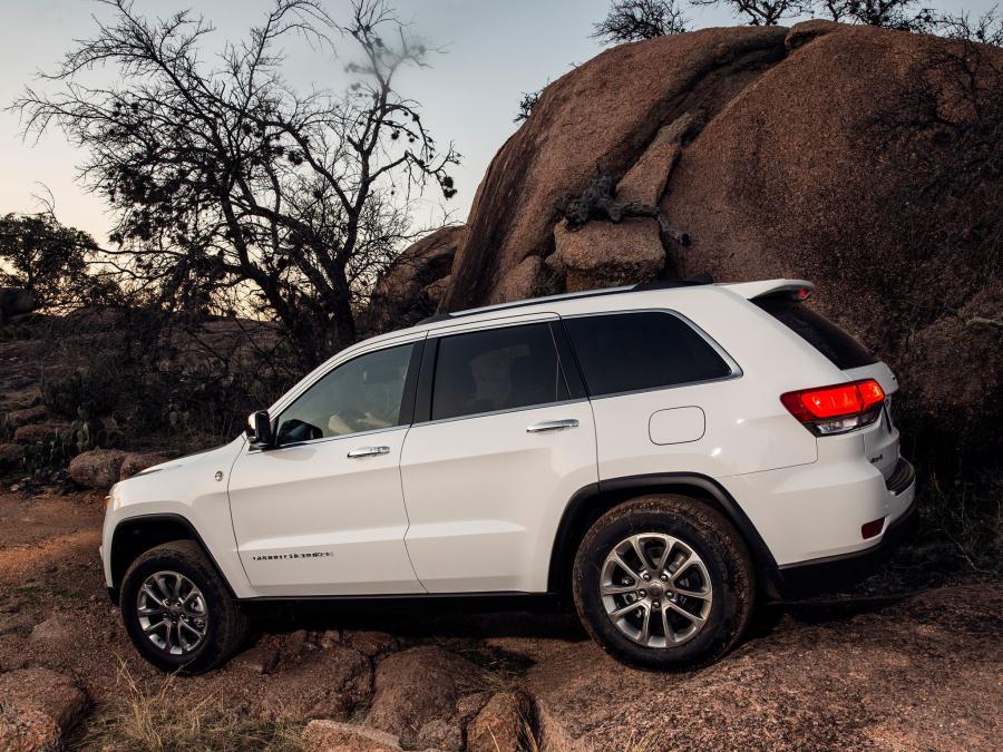  Jeep Grand Cherokee Limited 2013 года  (фото 3 из 16)